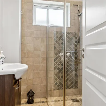 Romil - 2-1km From The Sea By Interhome *