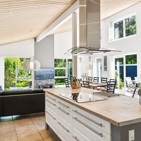 Romil - 2-1km From The Sea By Interhome * Højby