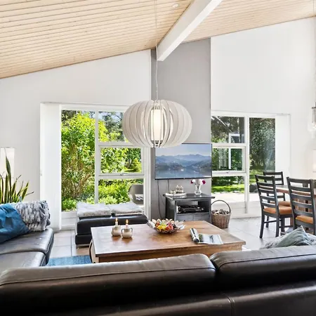 Romil - 2-1km From The Sea By Interhome 펜션 *